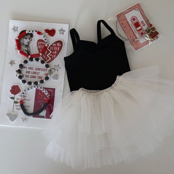 Taylor Swift Red Eras Inspired Deluxe Outfit Gift Package For Your 18 Inch Doll - Picture 1 of 7